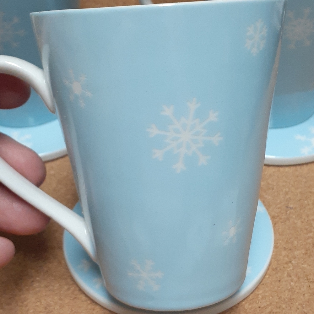 Snowflake mug set - Picture 4 of 5